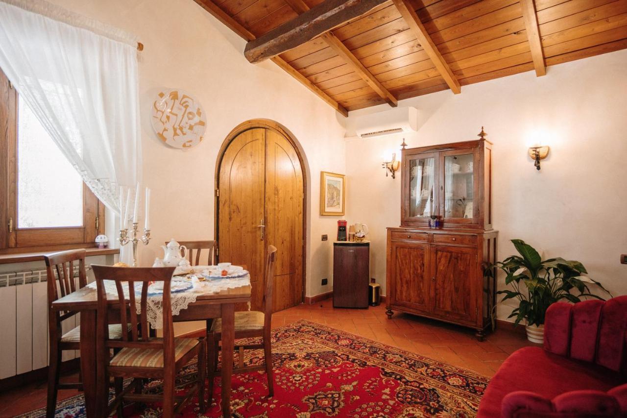 Lago Del Turano - La Taverna Con Cucina Open Space E Free Wi-Fi Ascrea المظهر الخارجي الصورة